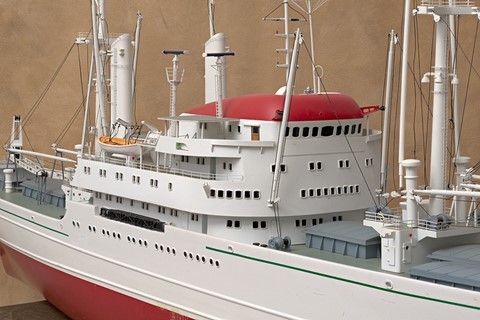 maquette du cargo Cap San Diego au1/100e