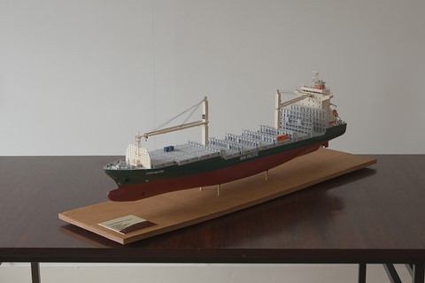Maquette de bateau : porte-conteneur Cape Nelson vue de babord avant