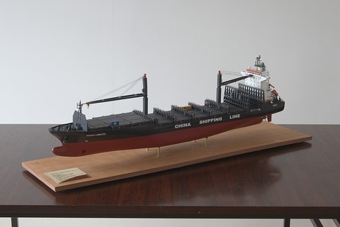 Maquette du porte-conteneur Hansa Limburg