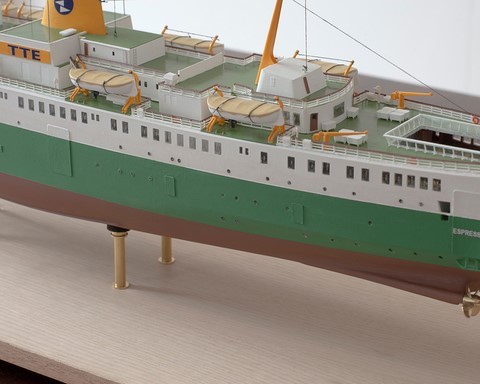 maquette du ferry Espresso Corinto