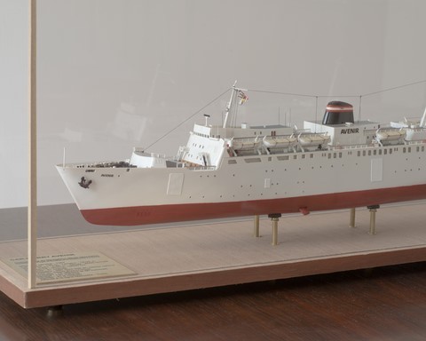 Maquette du car-ferry Avenir - vue de tribord