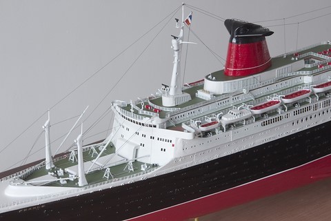 maquette du France, le dernier transatlantique français