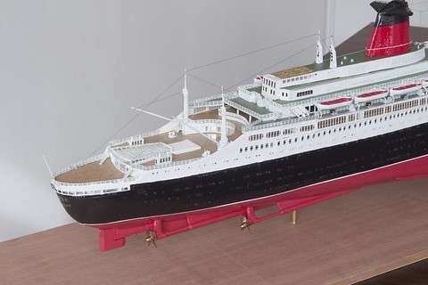 Le Paquebot France - maquette de 1,30m