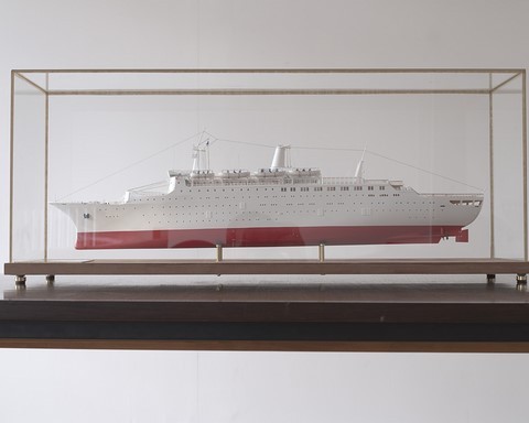 Maquette du paquebot Renaissance