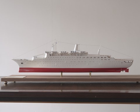 Maquette du paquebot Renaissance