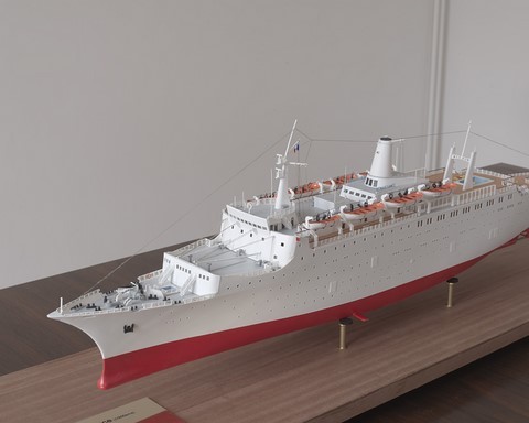 Maquette du paquebot Renaissance