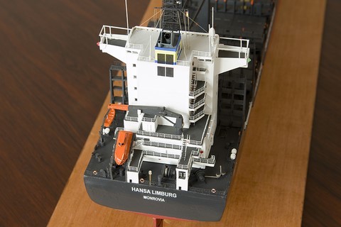 Maquette du porte-conteneur Hansa Limburg
